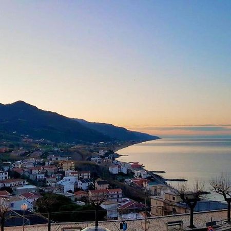Caterina House Nel Borgo Piu Bello D'Italia 산 루시도 외부 사진