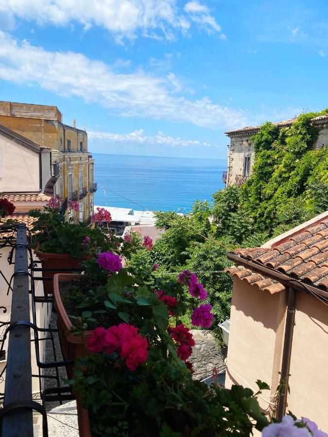 Caterina House Nel Borgo Piu Bello D'Italia 산 루시도 외부 사진